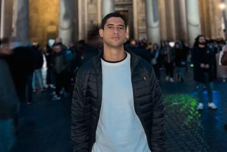 Soldado Baiano com Leucemia aguarda decisão do Planserv para retorno urgente da Suíça