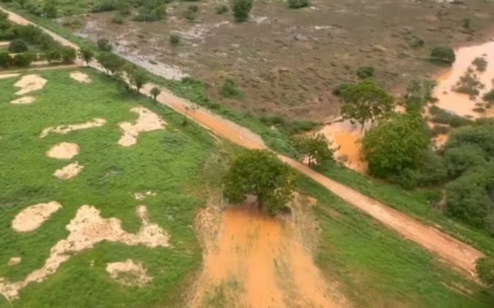 Aumenta Para 19 O Número De Cidades Baianas Em Situação De Emergência Devido A Chuvas 