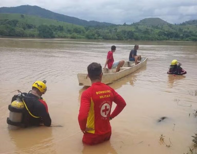 Morte por Afogamento: Jovem de 21 Anos é Vítima de Tragédia no Rio Jequitinhonha em Itapebi
