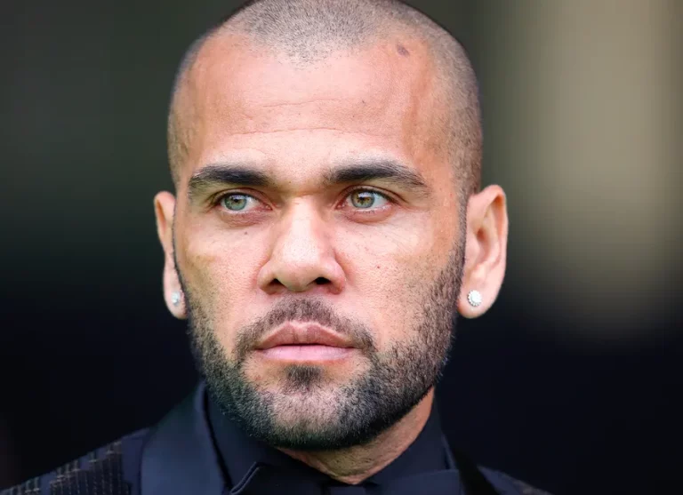 Protocolo antissuicídio ativado para Daniel Alves após julgamento