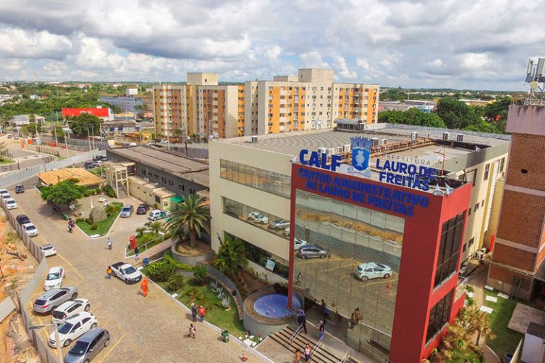 MPF investiga contratos de climatização em escolas de Lauro de Freitas