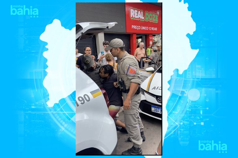 Homem Ngro esfaqueado Racismo