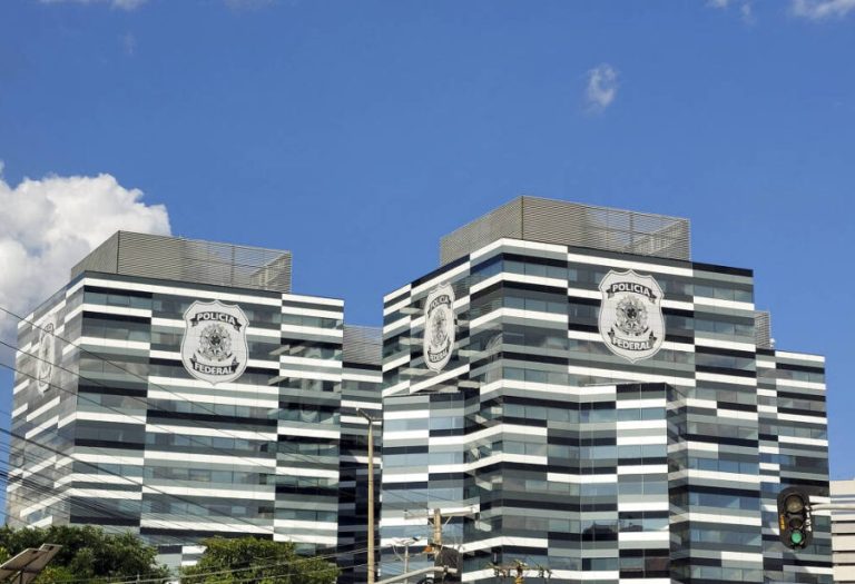 Bolsonaro e a investigação sobre golpe: petistas negam anistia