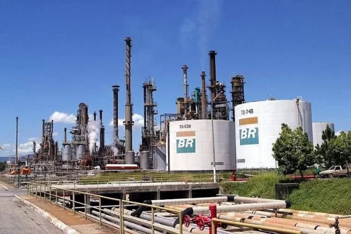Petrobras inicia processo de retomada do controle