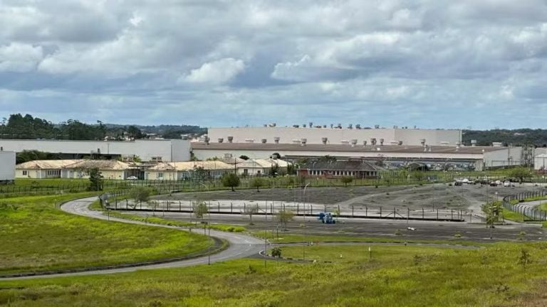 BYD recebe autorização para instalar fábrica de veículos elétricos em Camaçari, antiga sede da Ford