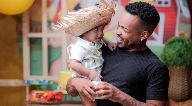 Moisés, filho de Rodrigo Amendoim, desenvolve laço com influenciador Cristian Bell