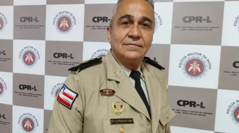 Lobão é exonerado da policia