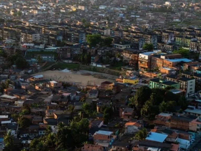 Policial do Bope ferido durante operação em Mirantes de Periperi, Salvador