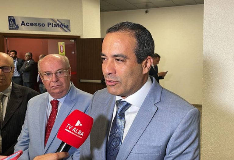 Bruno Reis discute aumento do aluguel social para R$ 1000 após sugestão de líder da oposição