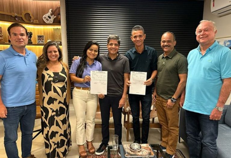 Débora Régis deixa PDT e se filia ao União Brasil em Lauro de Freitas