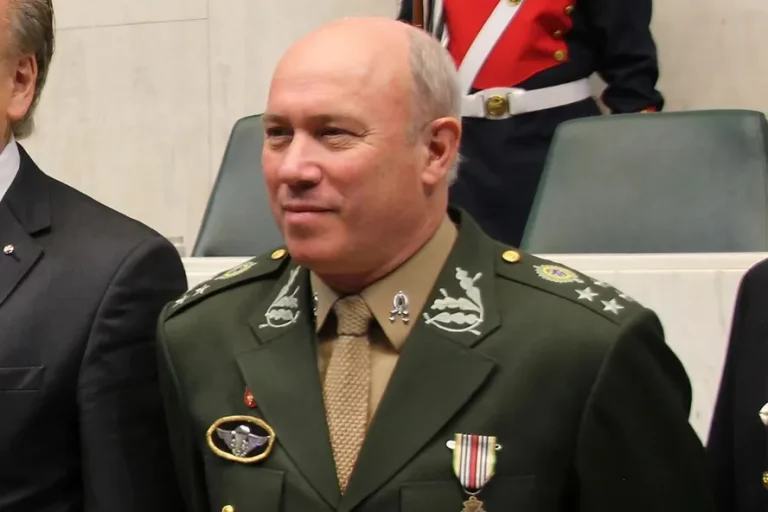 General Mauro Cid