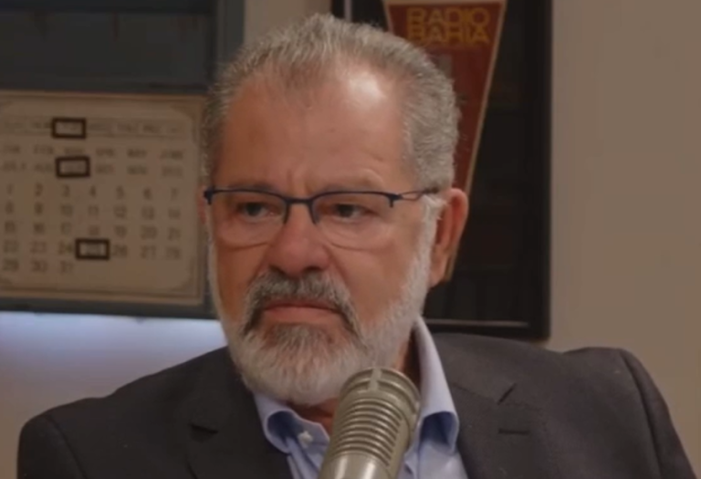 Marcelo Nilo defende Rui Costa em polêmica dos respiradores