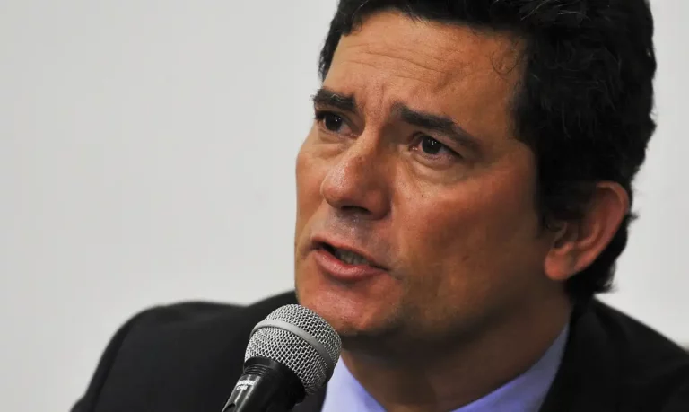 Julgamento de possível cassação de Sergio Moro pelo TRE prossegue