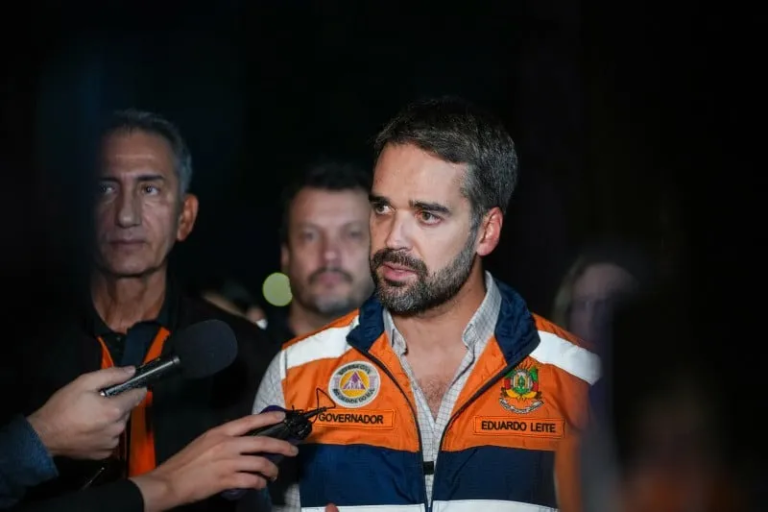 Alerta de Eduardo Leite: Governador do RS pede evacuação devido a chuvas intensas