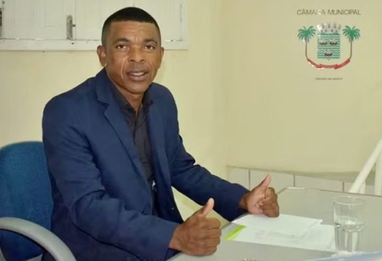 Vereador de Caravelas morre em acidente na BR-418