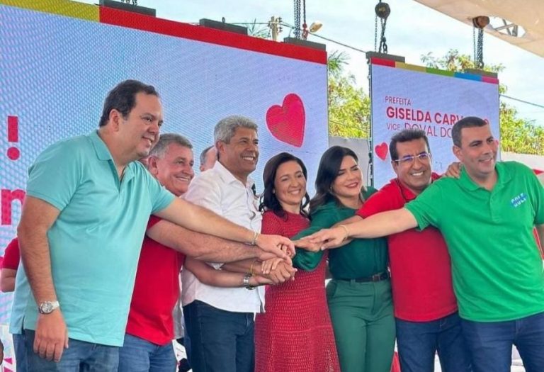 Jerônimo Rodrigues e Elmar Nascimento juntos em convenção de Sento Sé