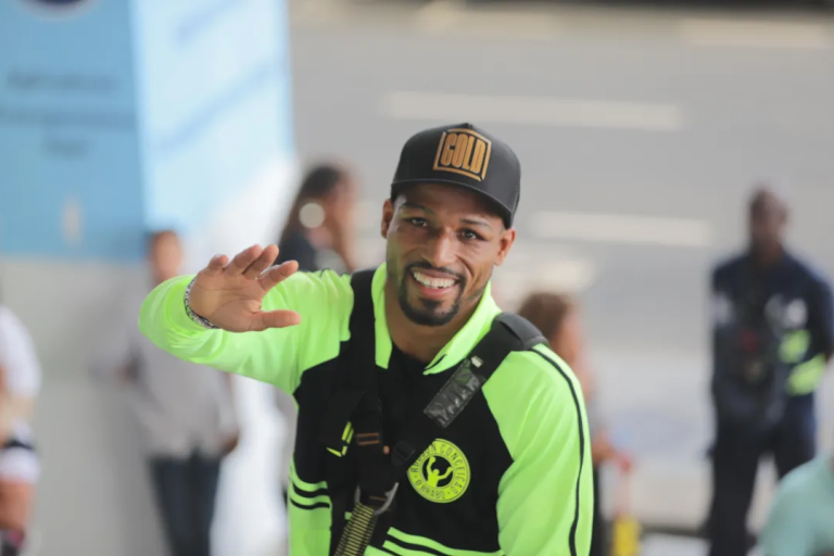 Robson Conceição retorna a Salvador como campeão mundial de boxe