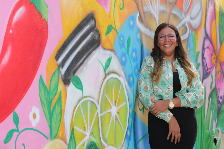 Mani Reggo, de microempreendedora a influenciadora digital de sucesso