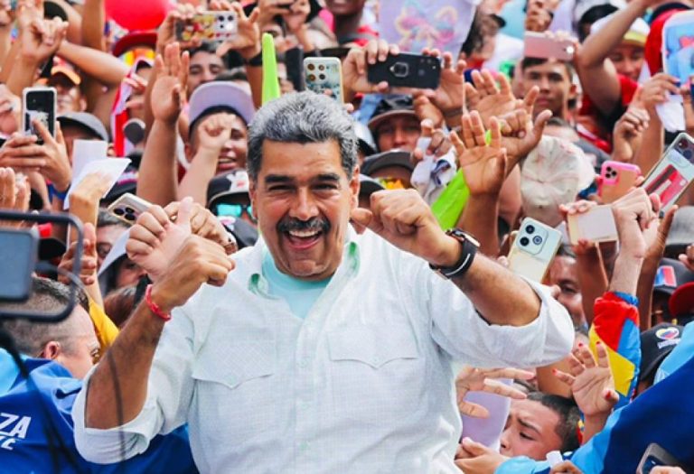 Órgão eleitoral anuncia vitória de Maduro; oposição contesta e acusa fraude