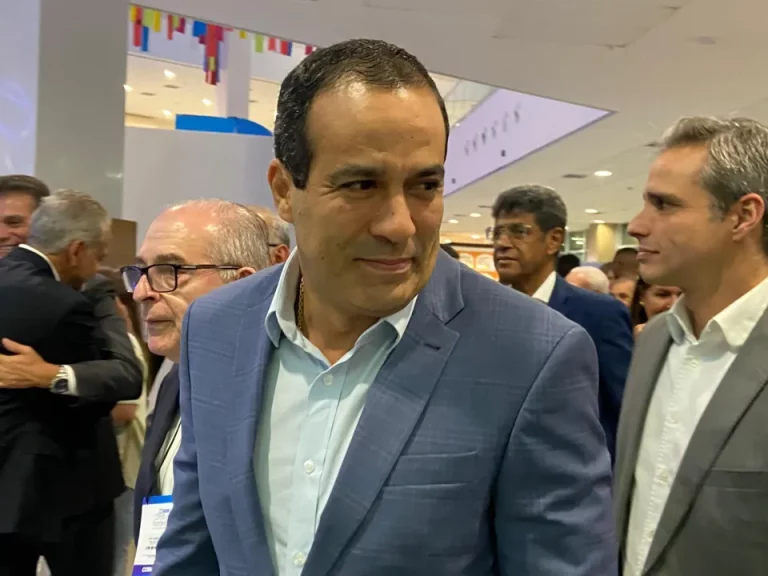 Bruno Reis articula políticas habitacionais inclusivas em Salvador