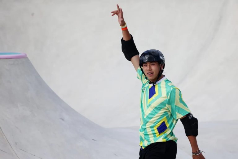 Augusto Akio conquista bronze no skate park nas Olimpíadas de Paris-2024