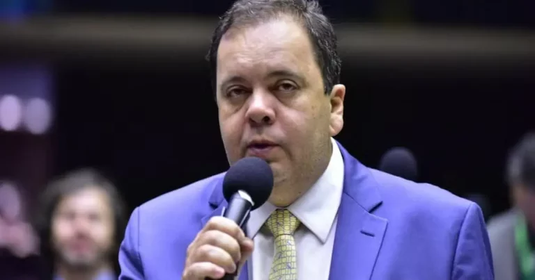 Deputados baianos não se opõem à presidência de Elmar Nascimento na Câmara e o veem “mais lulista do que nunca”