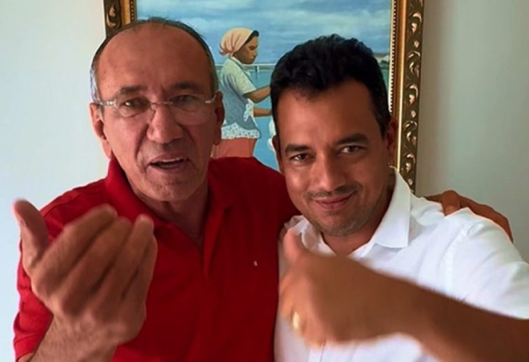 Zó desiste de candidatura em Juazeiro e apoia Andrei da Caixa