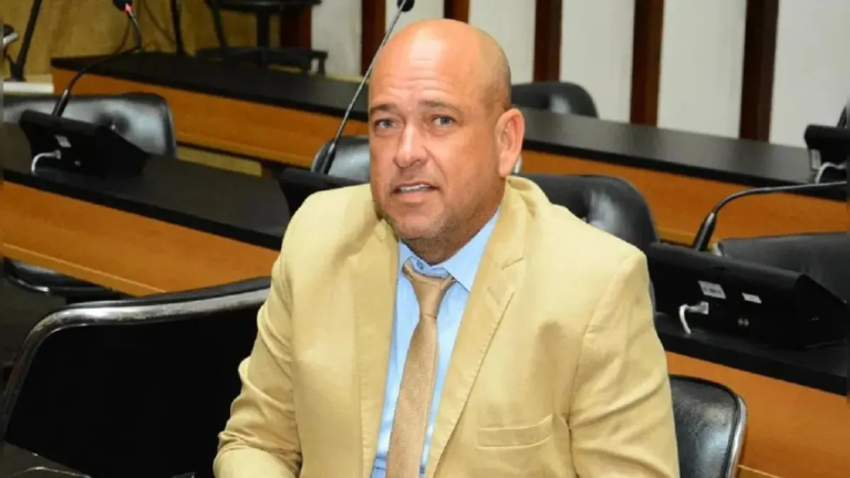 Deputado Binho Galinha e PM são denunciados por lavagem de dinheiro na Bahia