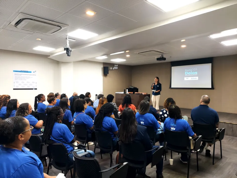 Porto Delas capacita mulheres para atuar no setor portuário e outros segmentos
