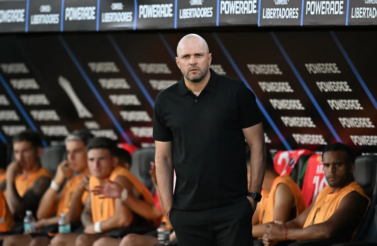 Treinador do Boston River aponta favoritismo do Bahia na Libertadores: “É a realidade”