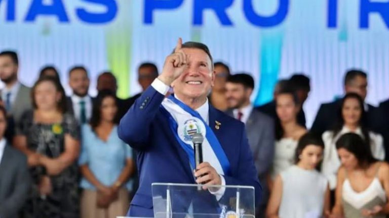 Prefeito de Palmas é preso por esquema de vazamento de informações sigilosas do STJ