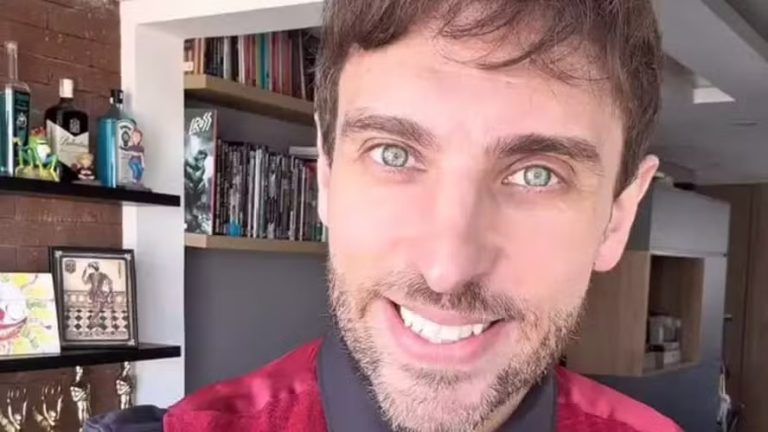 Léo Lins é condenado a mais de 8 anos de prisão por piadas com teor preconceituoso