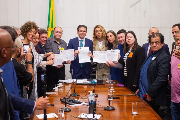 Redução da jornada de trabalho e fim da escala 6×1 avançam no Congresso Nacional