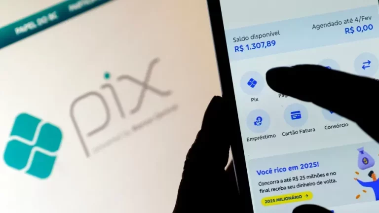 Pix já gerou mais de R$ 100 bilhões em economia para o Brasil desde 2020