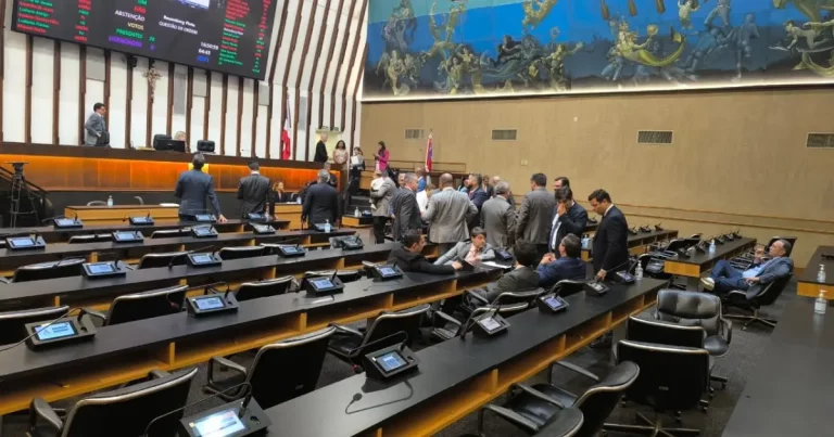 AL-BA aprova criação de 13 cargos na SSP-BA com custo de R$ 1,2 milhão até 2027