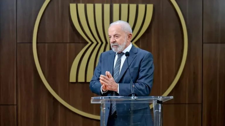 Lula se retrata após declaração polêmica sobre usuários e traficantes