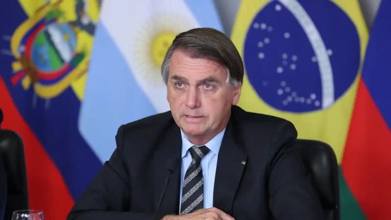Justiça determina corte imediato dos privilégios de Bolsonaro como ex-presidente