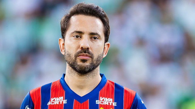 ELE FICA! Everton Ribeiro renova com o Bahia até 2026 1 Everton Ribeiro