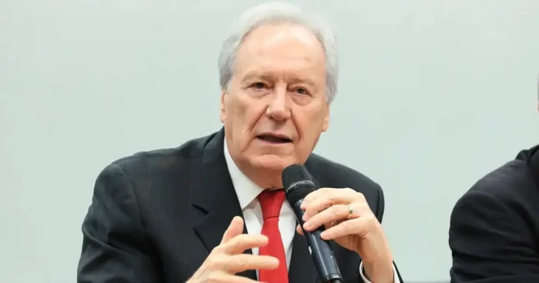 Lewandowski entrega carta de demissão e deve deixar Ministério da Justiça nesta sexta