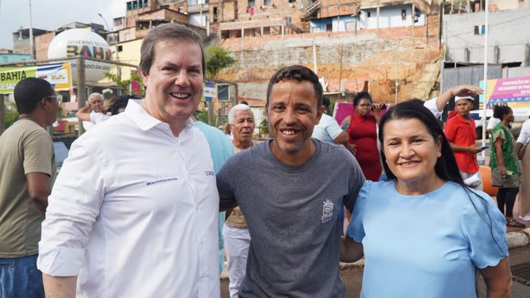 Jerônimo anuncia R$ 46 milhões para obras de habitação e urbanização em Pau da Lima
