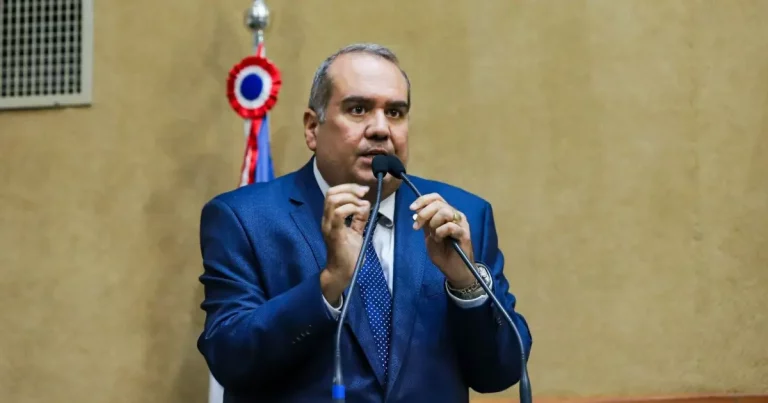 Sandro Régis é o novo líder do União Brasil na ALBA