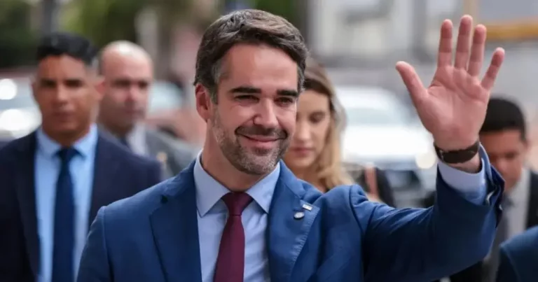 Eduardo Leite lança pré-candidatura à Presidência e fala em “novo ciclo” para o Brasil